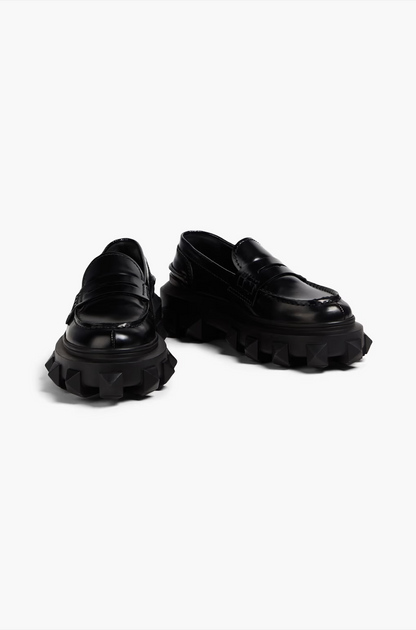 Rockstud leather platform loafers