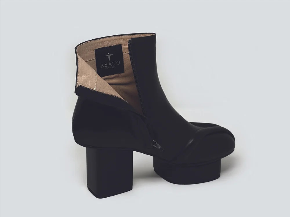 Geisha leather ankle boots Black-Half